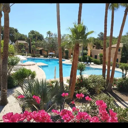 호텔 Pueblo Menorquin