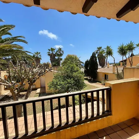 Pueblo Menorquin Hotel *