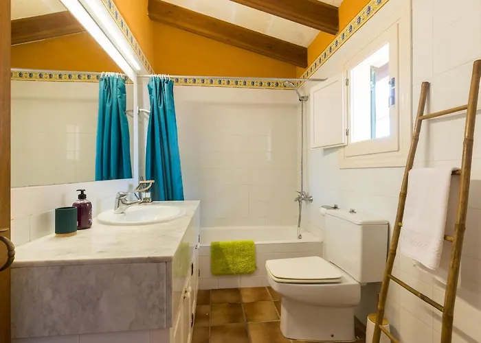 Pueblo Menorquin Hotel *