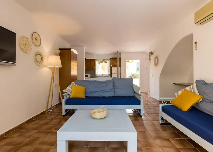 Hotel Pueblo Menorquin *